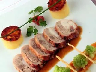 Logis Hotel Restaurant La Vieille Auberge, Art And Gallery Souillac 3*,  France